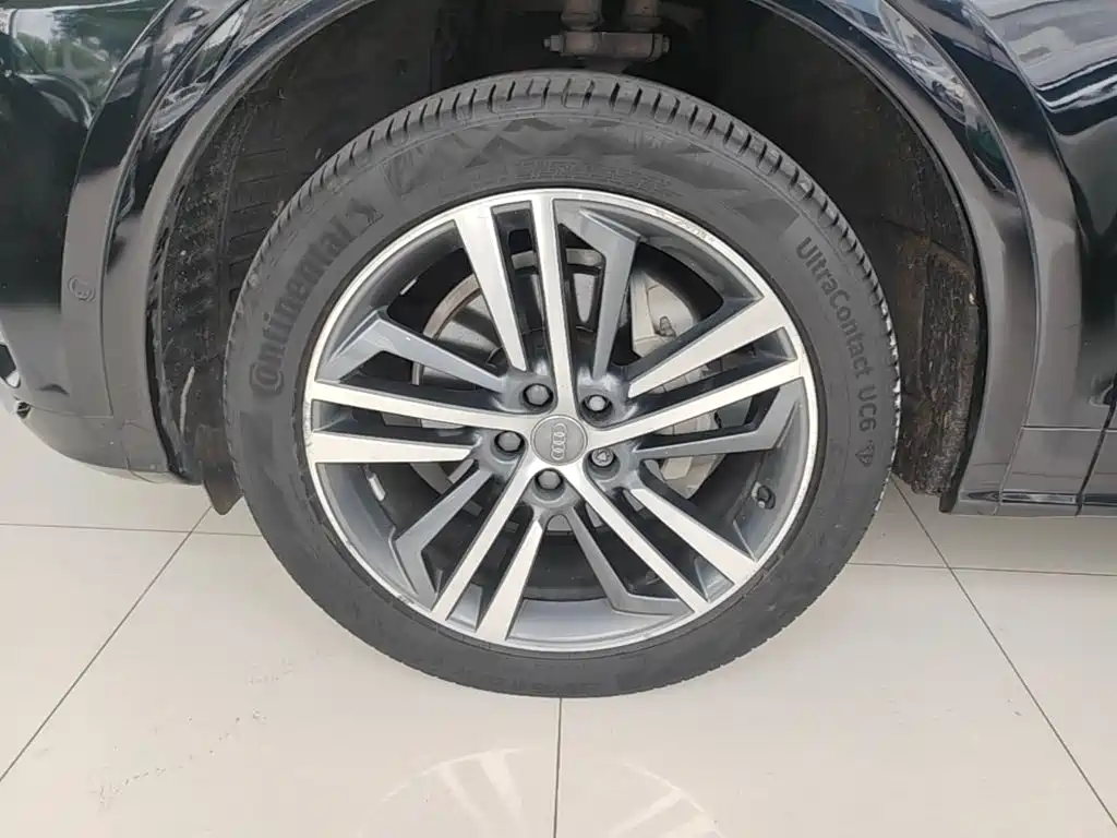 Audi Q5L — миниатюра 23