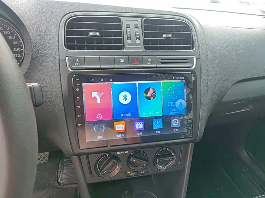 Volkswagen Polo — миниатюра 13