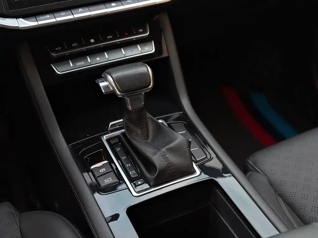 SINOTRUK VGV VGV U70