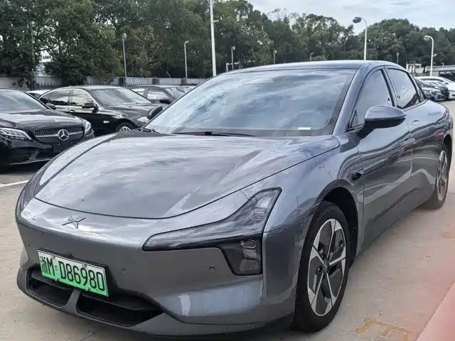 2025 Xpeng Mona M03
