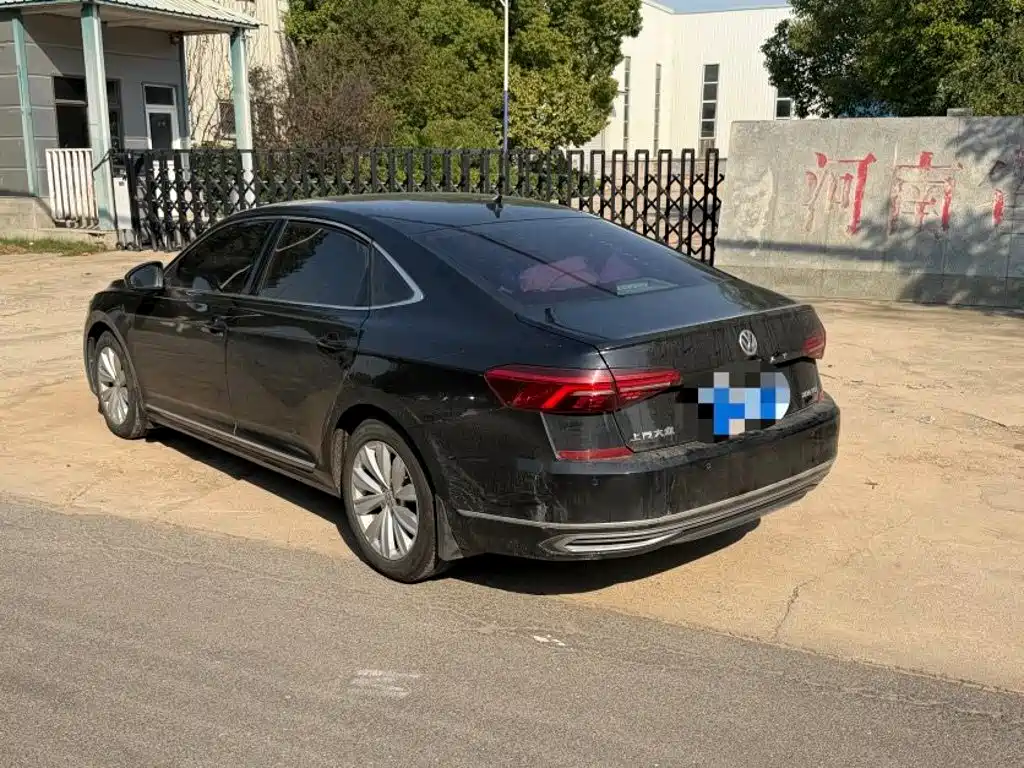 Volkswagen Passat — миниатюра 8