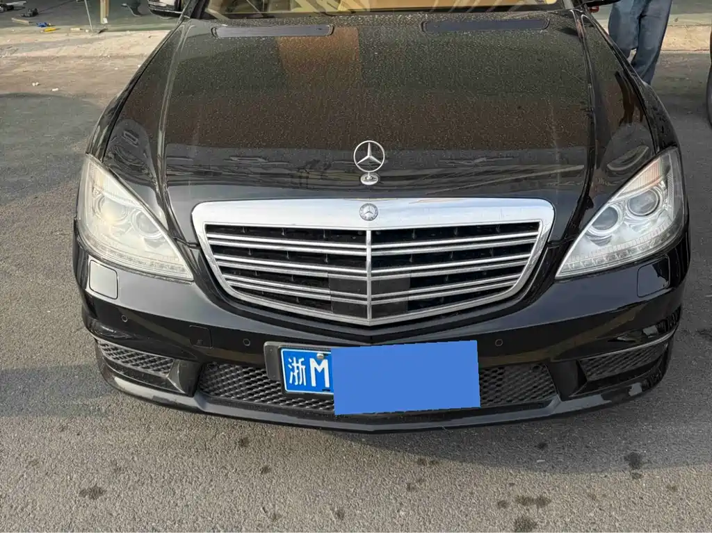 Mercedes-Benz S-Class AMG 2010