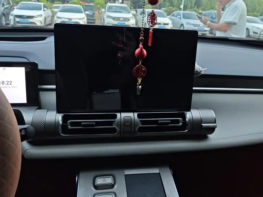 GAC Motor Shadow Cool — миниатюра 13