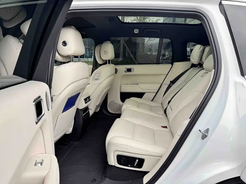 Li Auto Li L7 — миниатюра 6