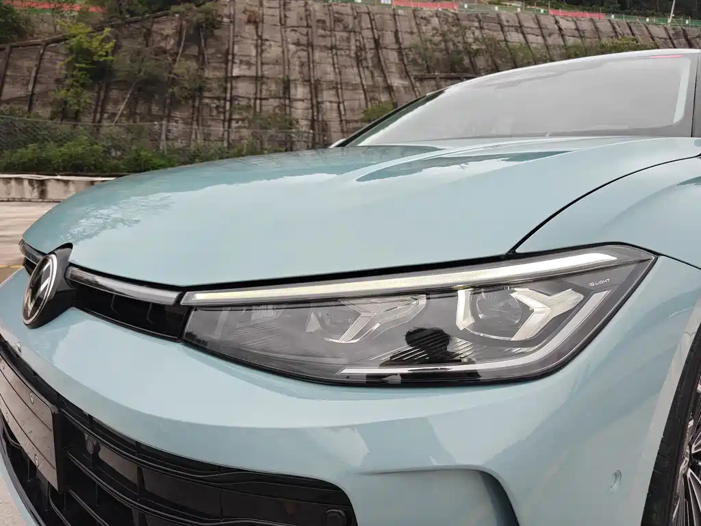 Volkswagen Passat — миниатюра 10