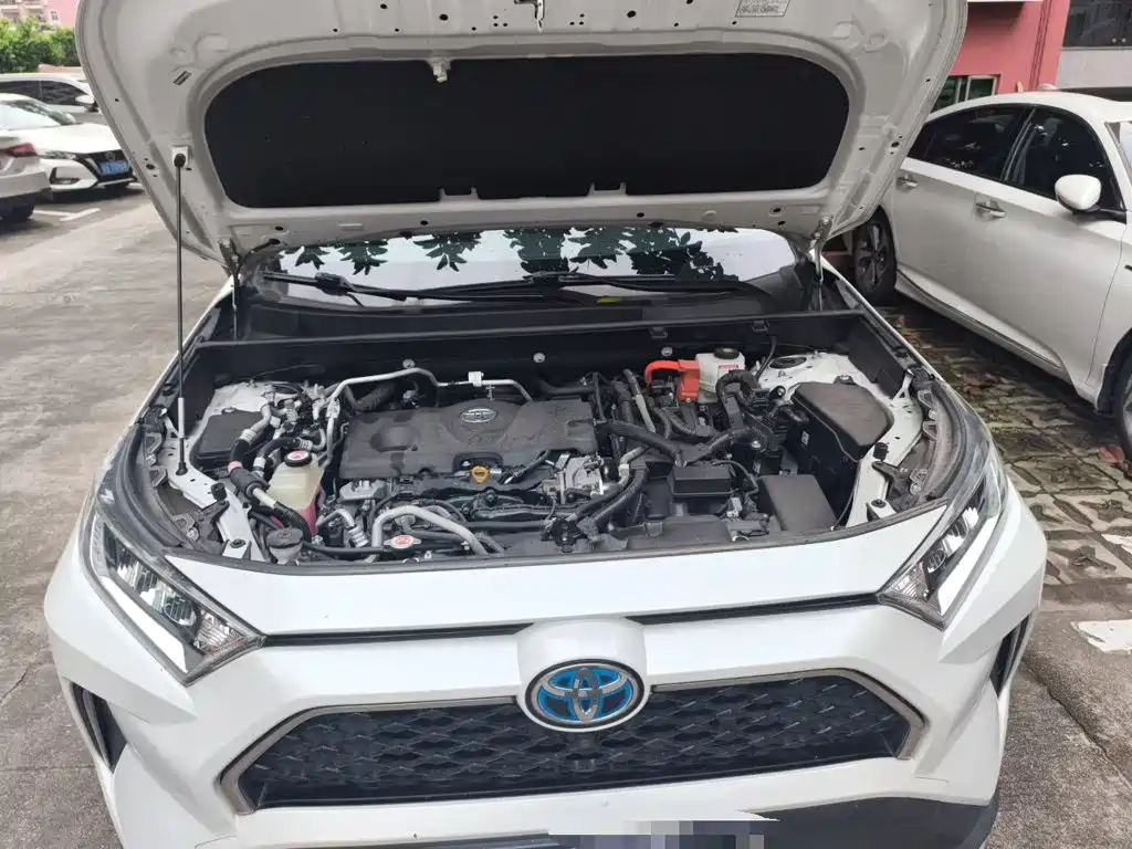 Toyota RAV4 Prime — миниатюра 21