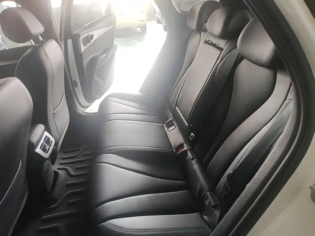 BYD Seal 06 DM-i Touring — миниатюра 20