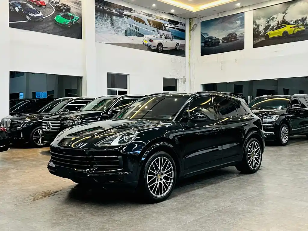 Porsche Cayenne 2023