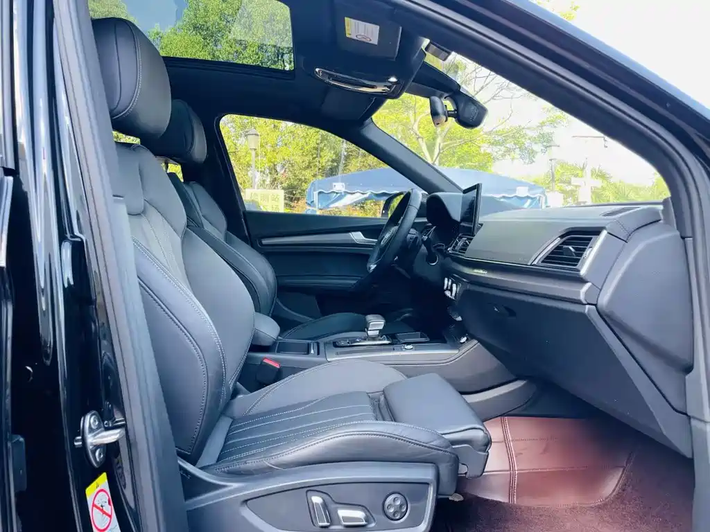 Audi Q5L 2024 40 TFSI Luxury