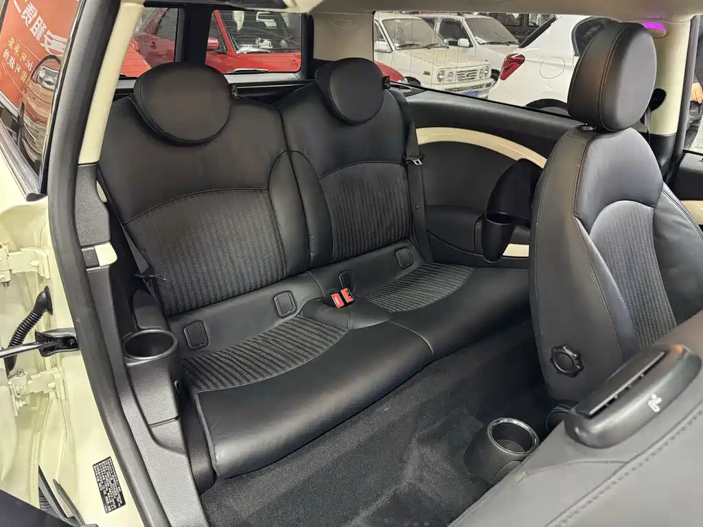 MINI Mini Clubman — миниатюра 25