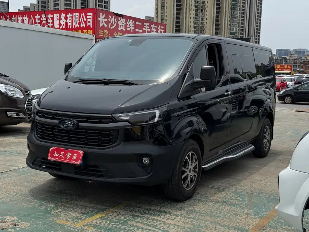 Ford Transit 2024
