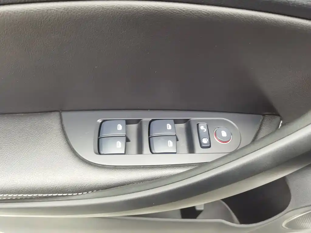 BYD Song — миниатюра 9