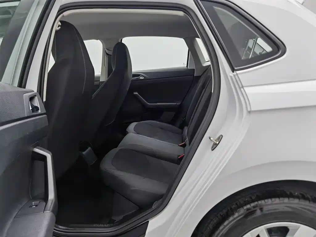 Volkswagen Polo — миниатюра 15