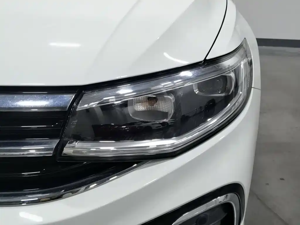 Volkswagen Bora — миниатюра 7