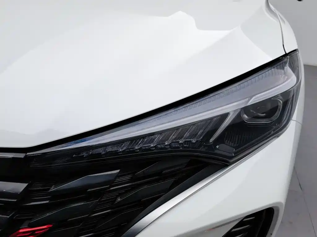 Changan Eado — миниатюра 7