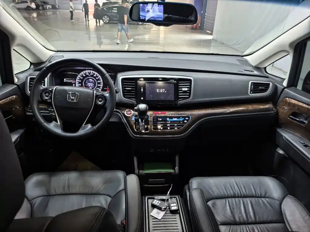 Honda Odyssey — миниатюра 10