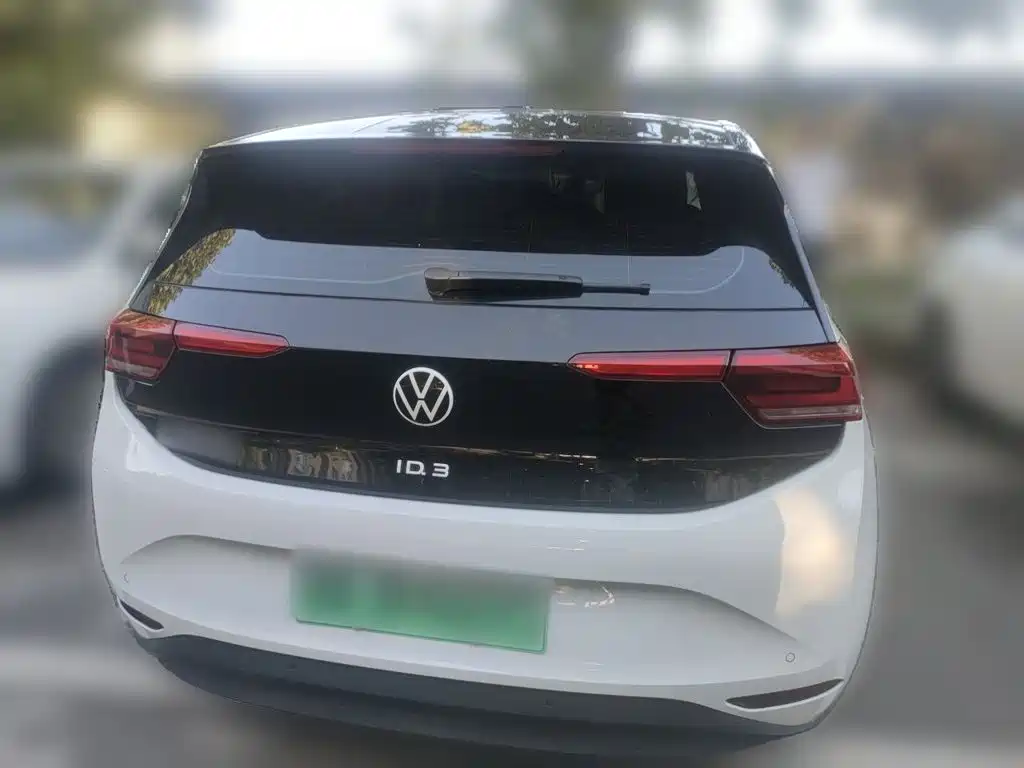 Volkswagen ID.3 — миниатюра 3