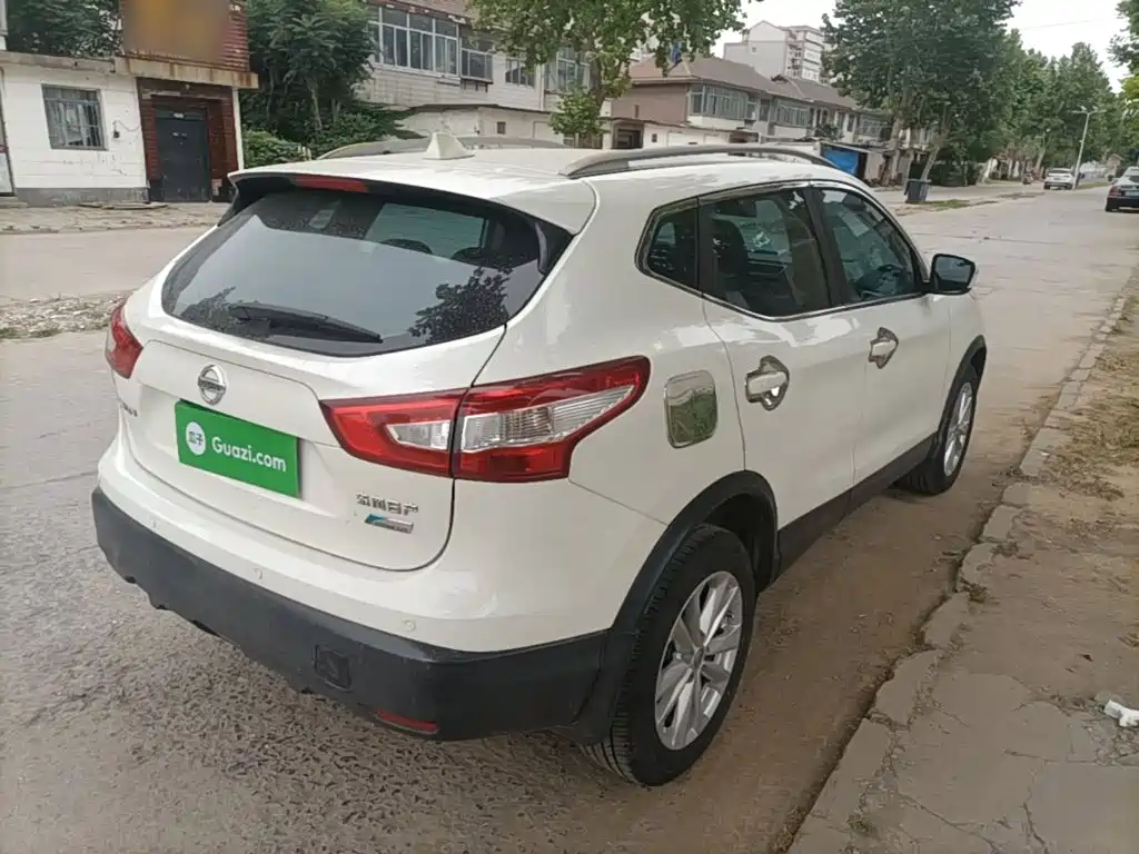 Nissan Qashqai 2016 2.0L CVT Elite