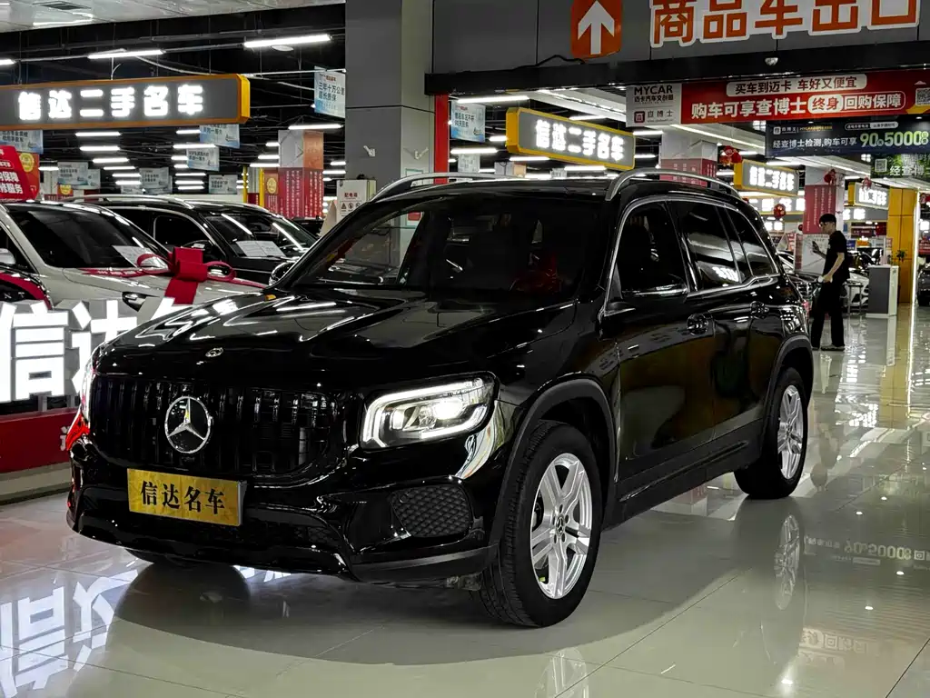 Mercedes-Benz GLB 2023