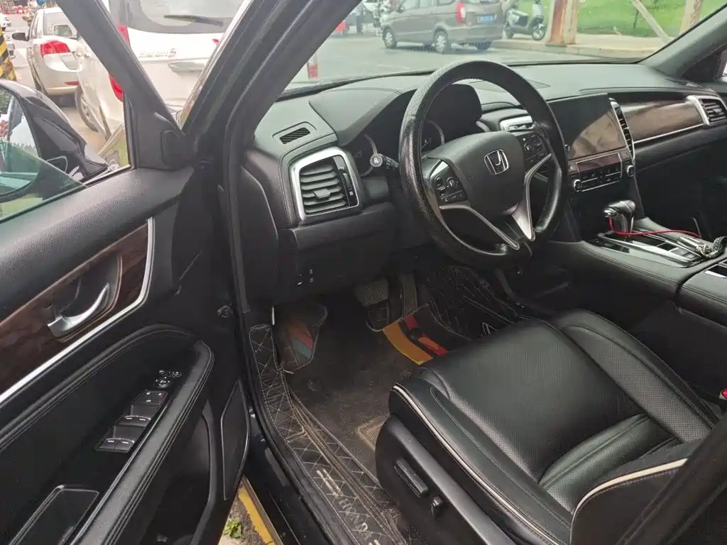 Honda UR-V — миниатюра 17