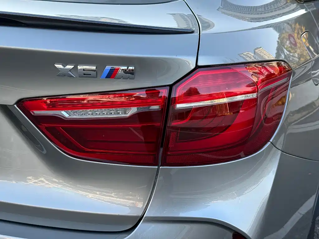 BMW X6 M