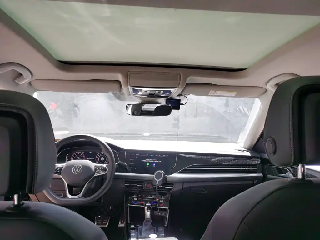 Volkswagen Passat — миниатюра 14