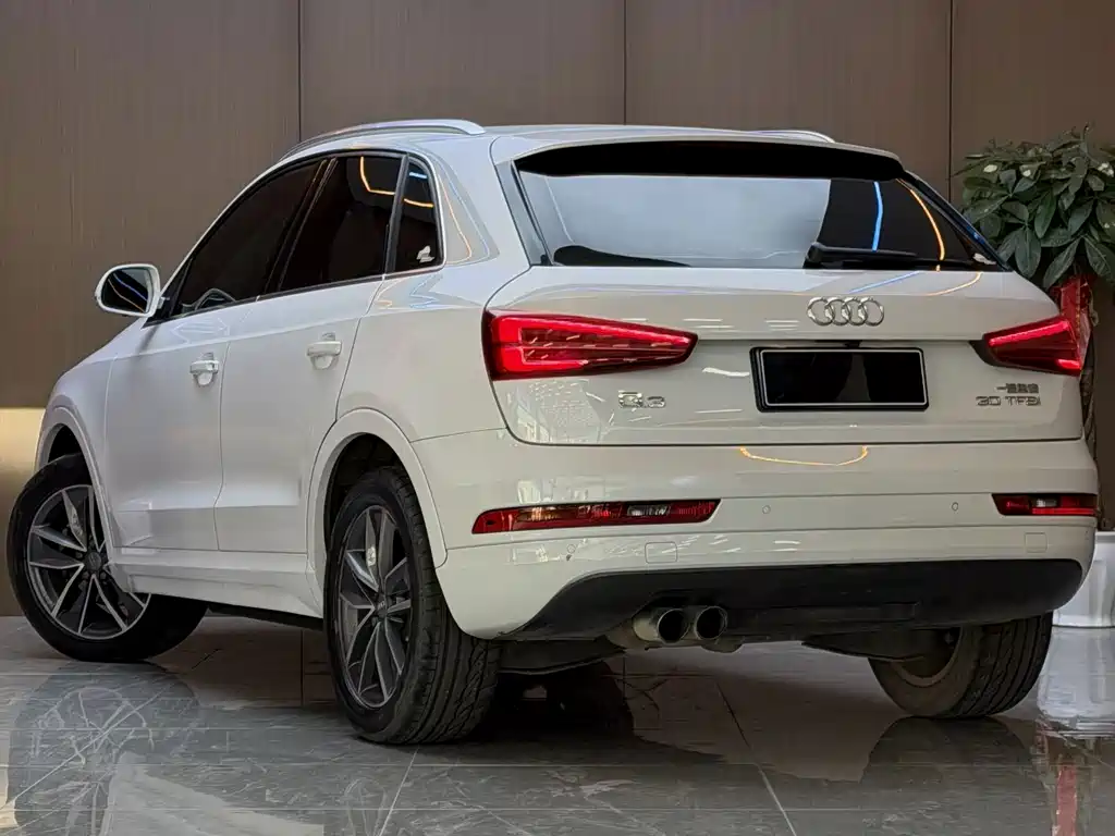 Audi Q3 — миниатюра 18