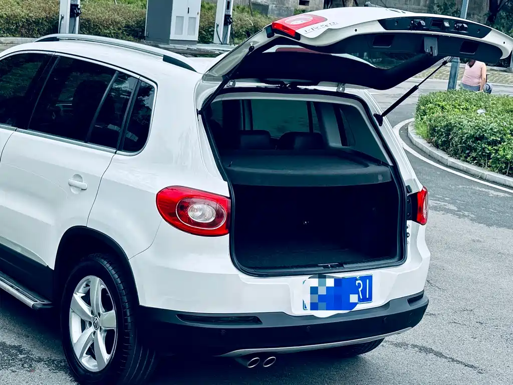 Volkswagen Tiguan — миниатюра 5