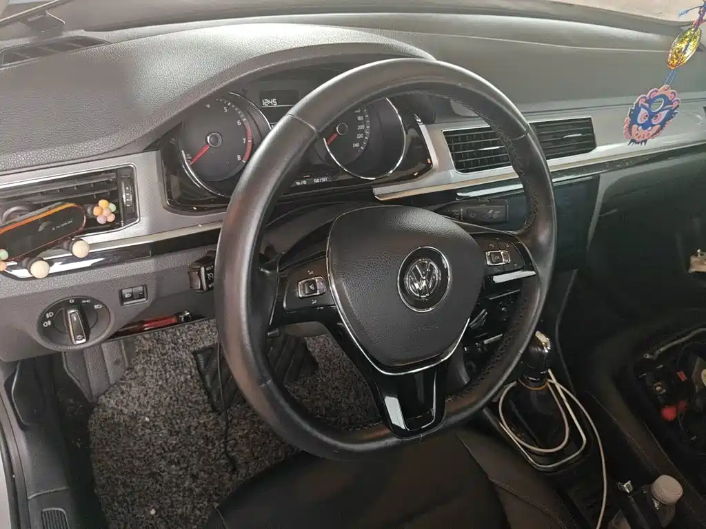 Volkswagen Bora — миниатюра 3