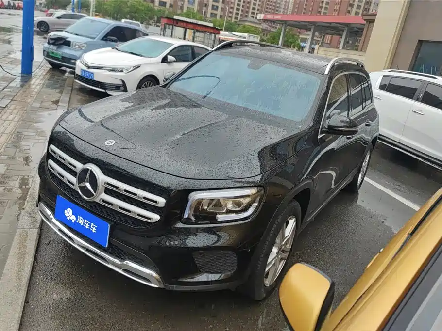 Mercedes-Benz GLB 2021