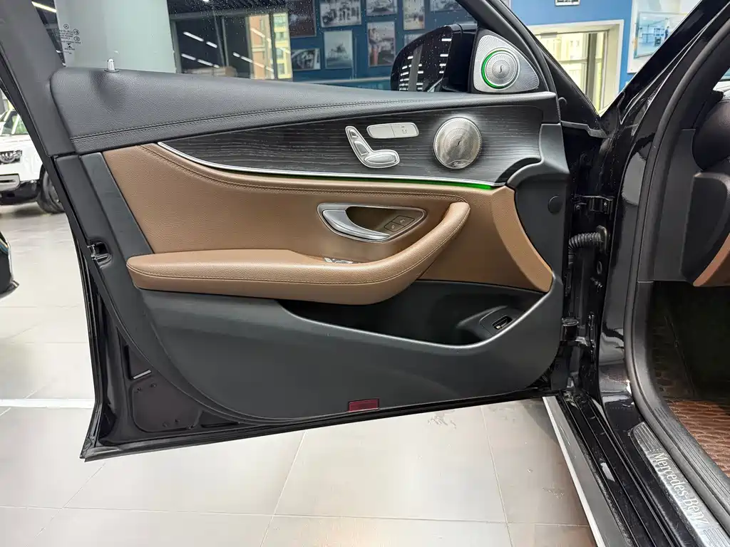 Mercedes-Benz E-Class E 2021 E 260 L Sport