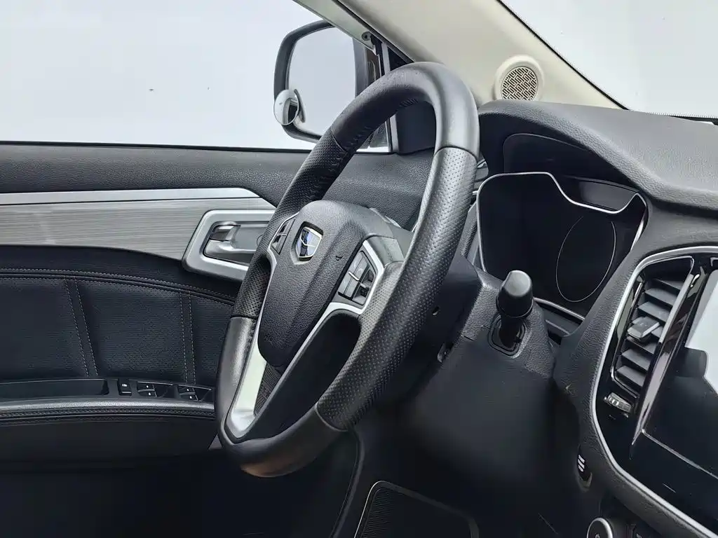 Geely Vision X6 — миниатюра 22