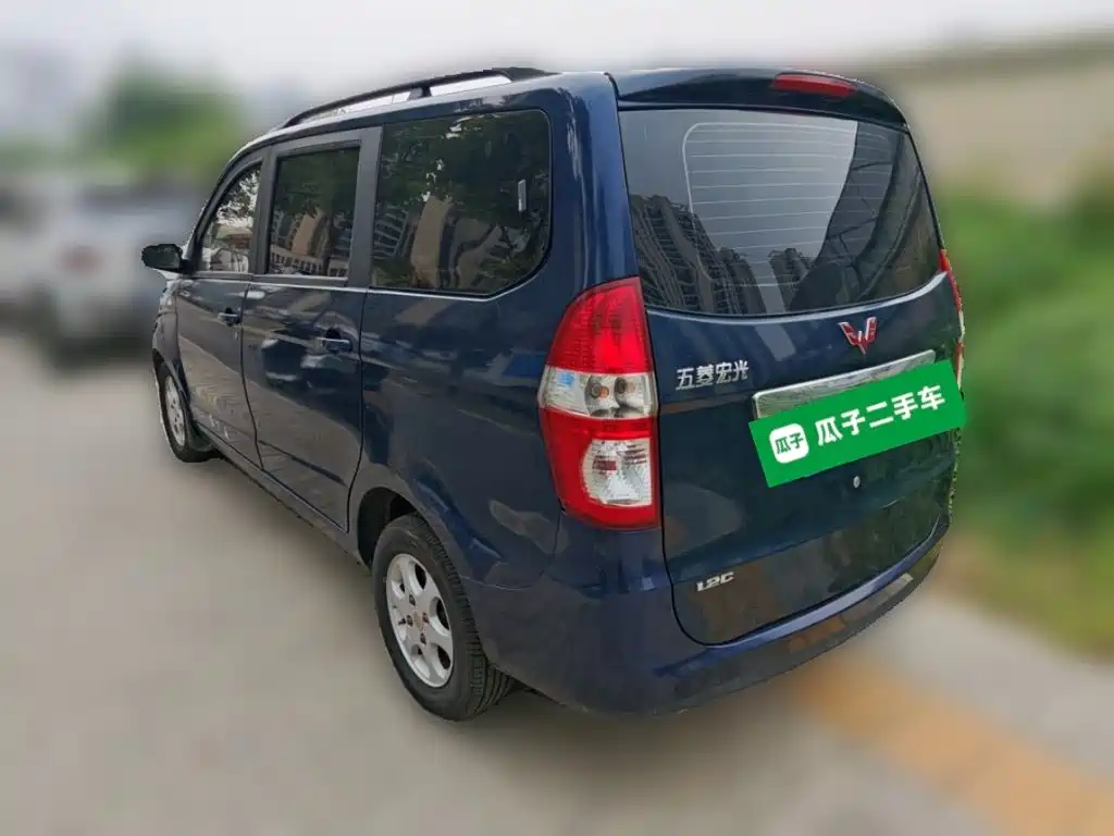 Wuling Hongguang — миниатюра 4