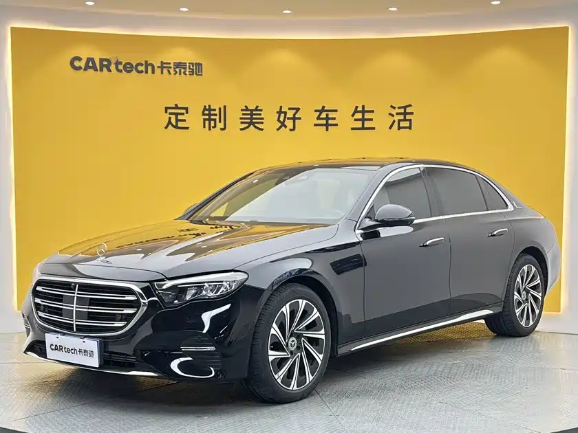 Mercedes-Benz E-Class — миниатюра 7