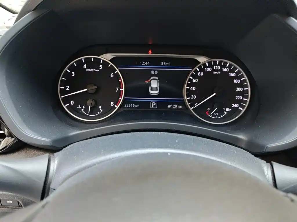 Nissan Sylphy — миниатюра 5