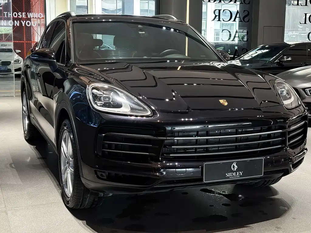 Porsche Cayenne — миниатюра 3