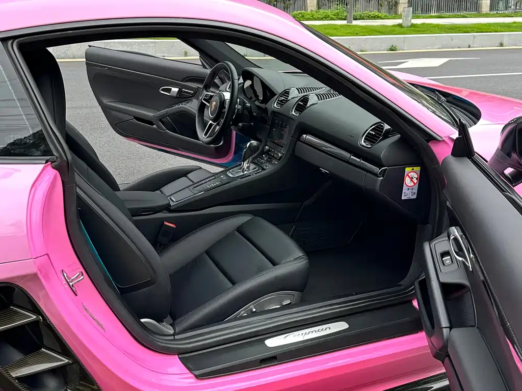 Porsche 718 2018 Cayman 2.0T