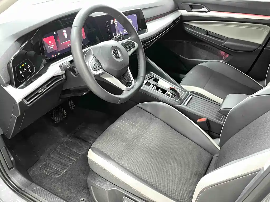 Volkswagen Golf 2021 280TSI DSG Pro
