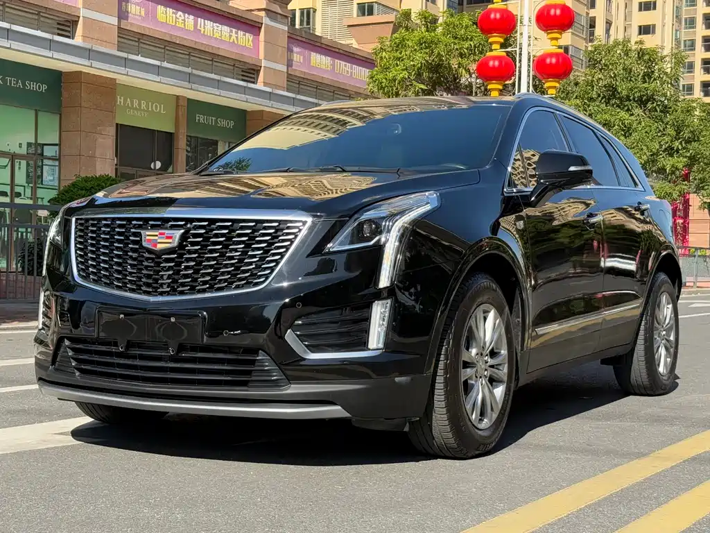 CADILLAC XT5