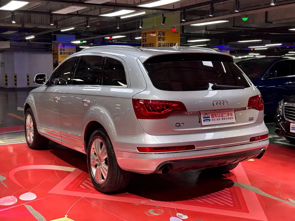Audi Q7 — миниатюра 7