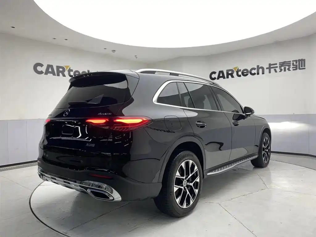 Mercedes-Benz GLC 2024 GLC 260 L 4MATIC 5 мест