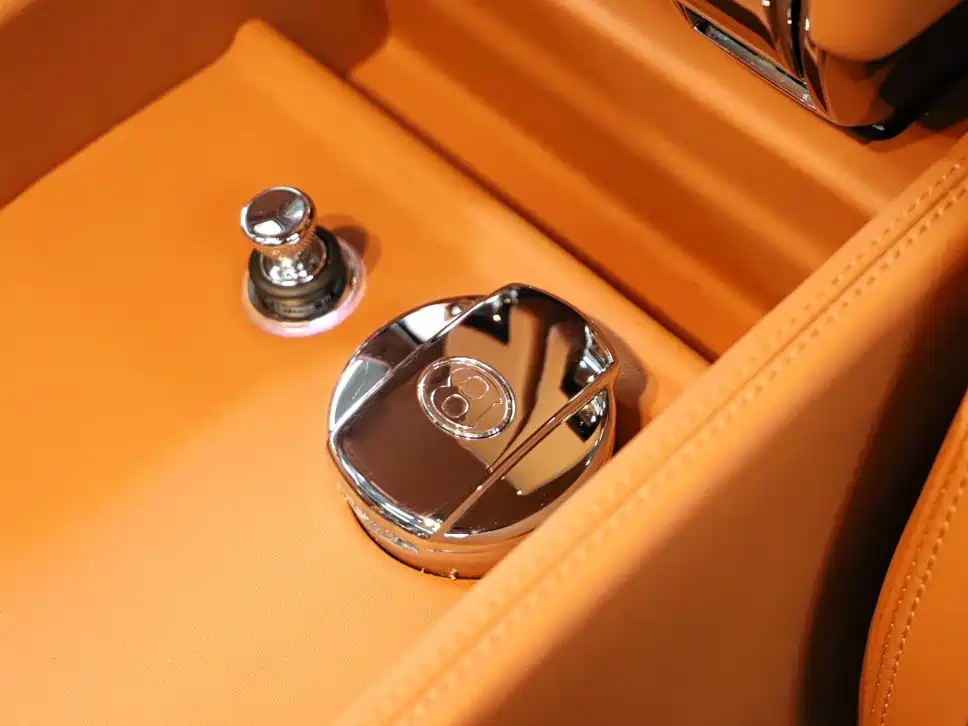 Bentley Mulsanne — миниатюра 23