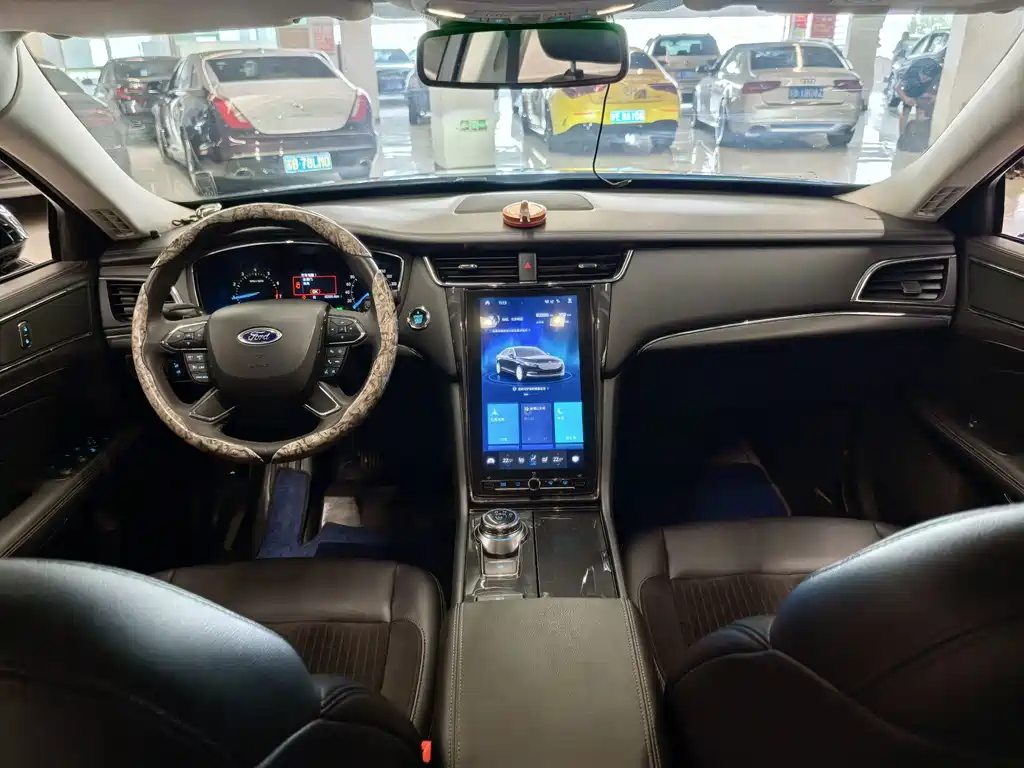 Ford Taurus — миниатюра 9