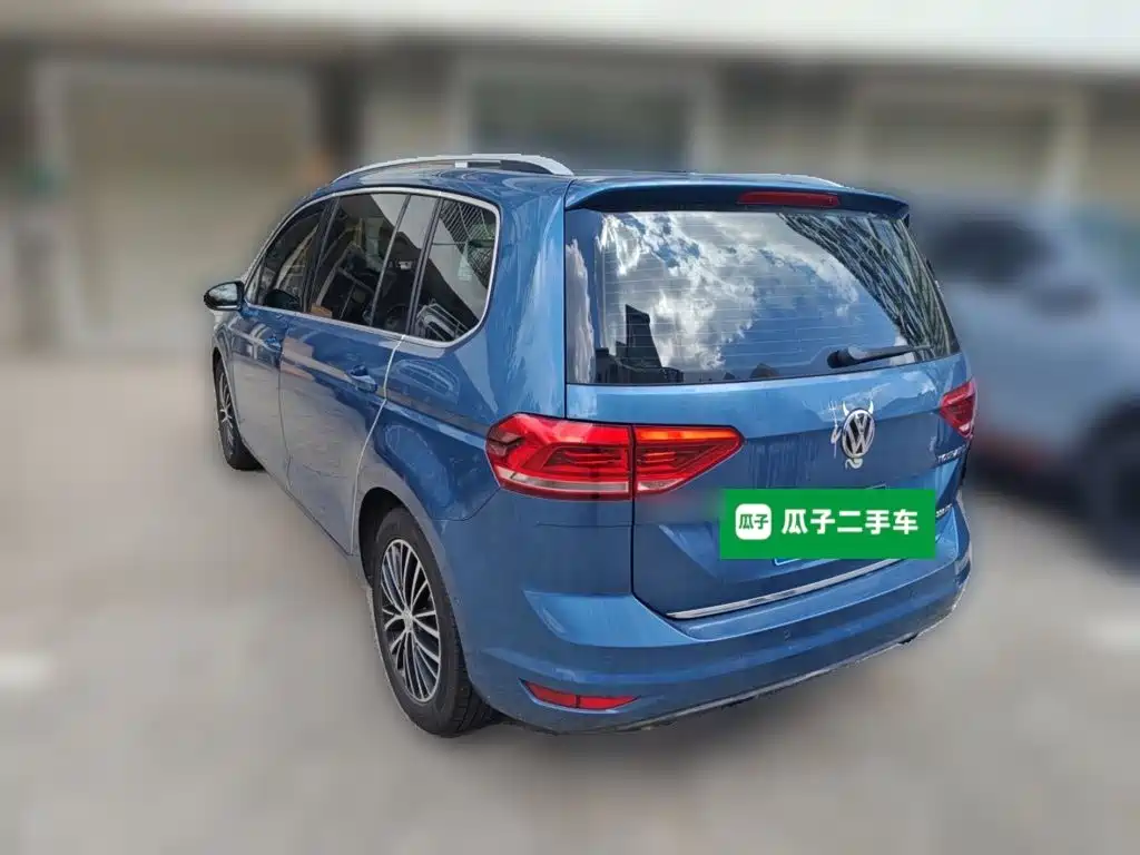 Volkswagen Touran — миниатюра 25