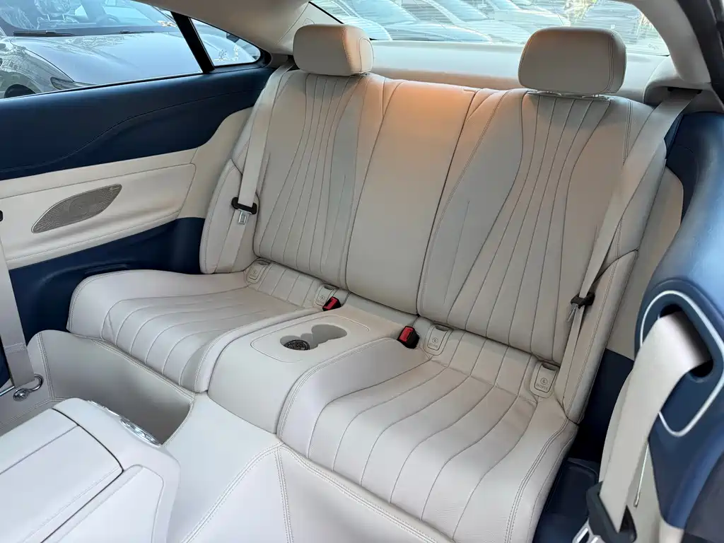 Mercedes-Benz E-Class E 2019 E 200 4MATIC