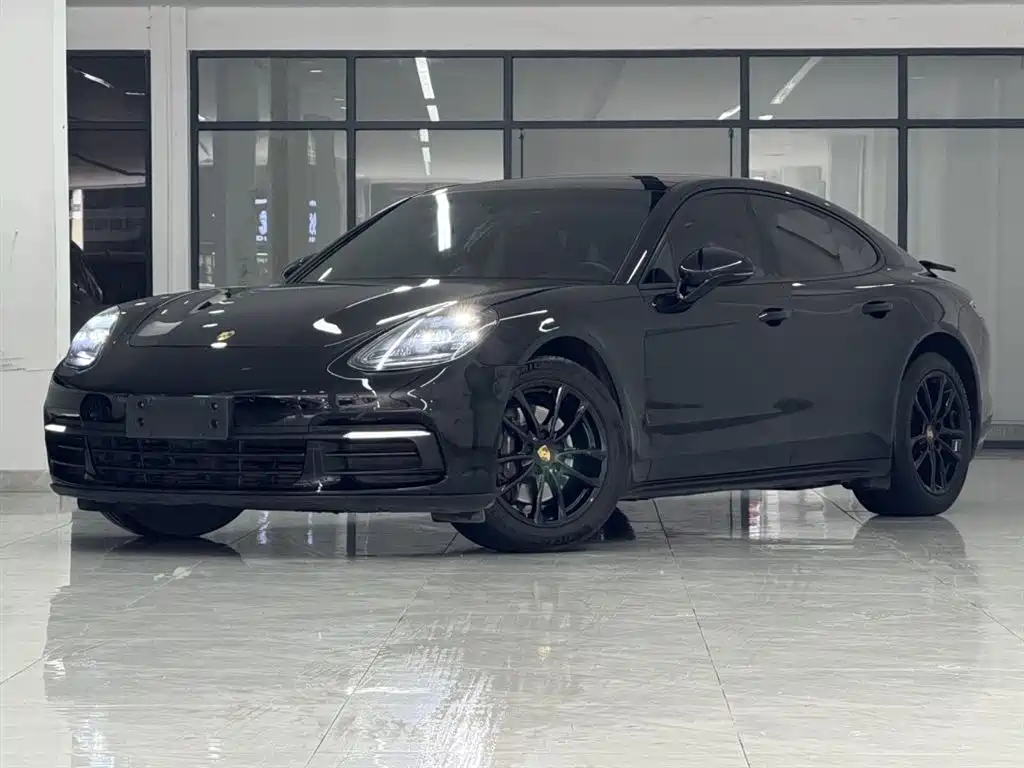 Porsche Panamera 2018