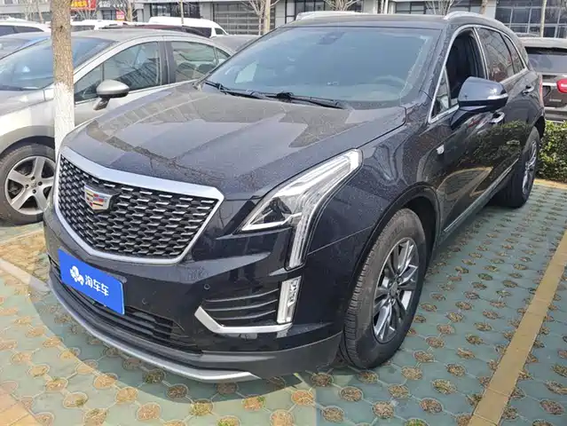 CADILLAC XT5