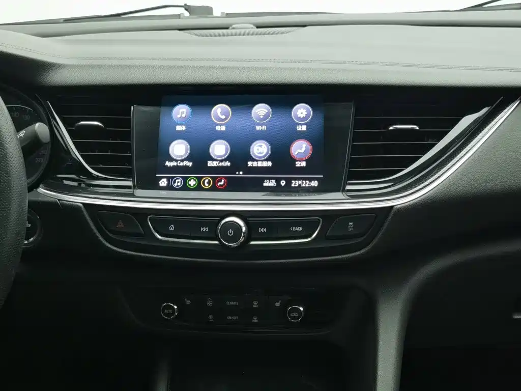 Buick Regal — миниатюра 12