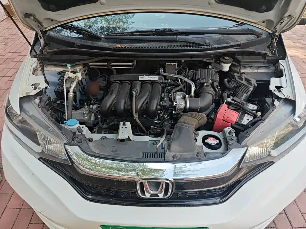 Honda Fit — миниатюра 21