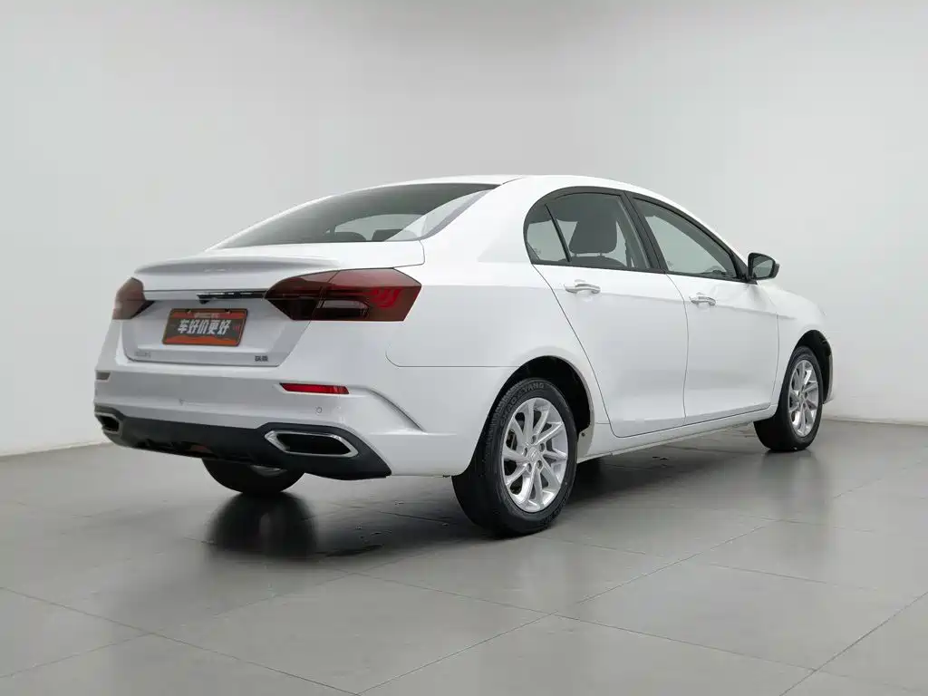Geely Emgrand — миниатюра 2